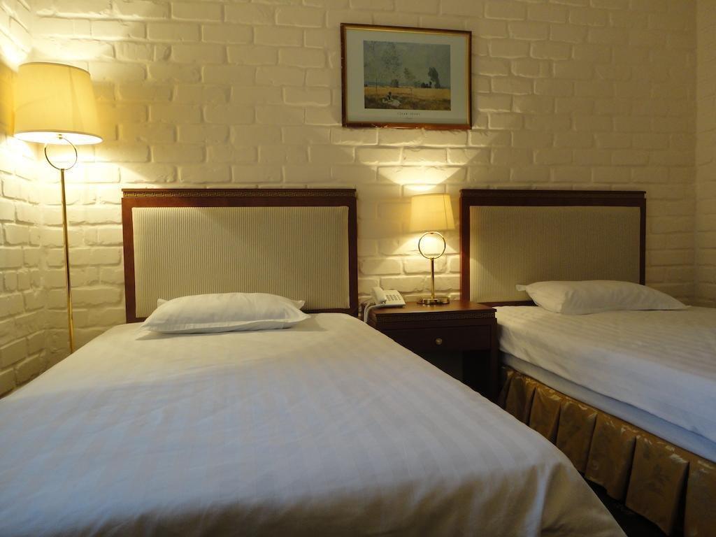 Arien Plaza Hotel Tasjkent Buitenkant foto