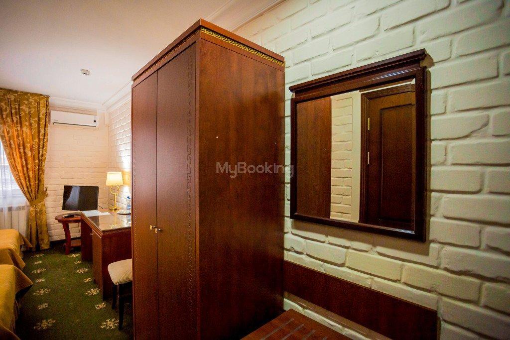 Arien Plaza Hotel Tasjkent Buitenkant foto