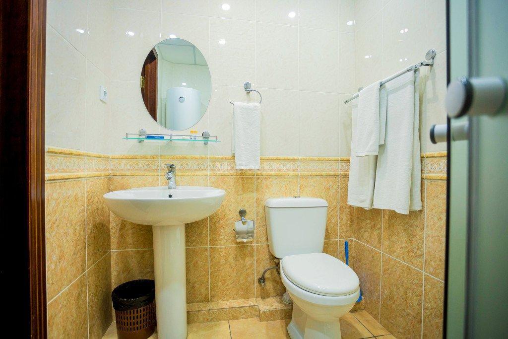 Arien Plaza Hotel Tasjkent Buitenkant foto